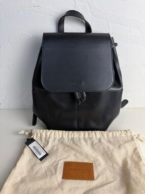 Parker Clay Abby Drawstring Small Black Leather Backpack Size OS